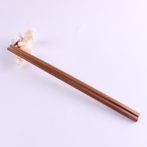 名称:5双装火锅筷 货号 :001 产品材质:竹制品 产品尺寸:24cm 用途